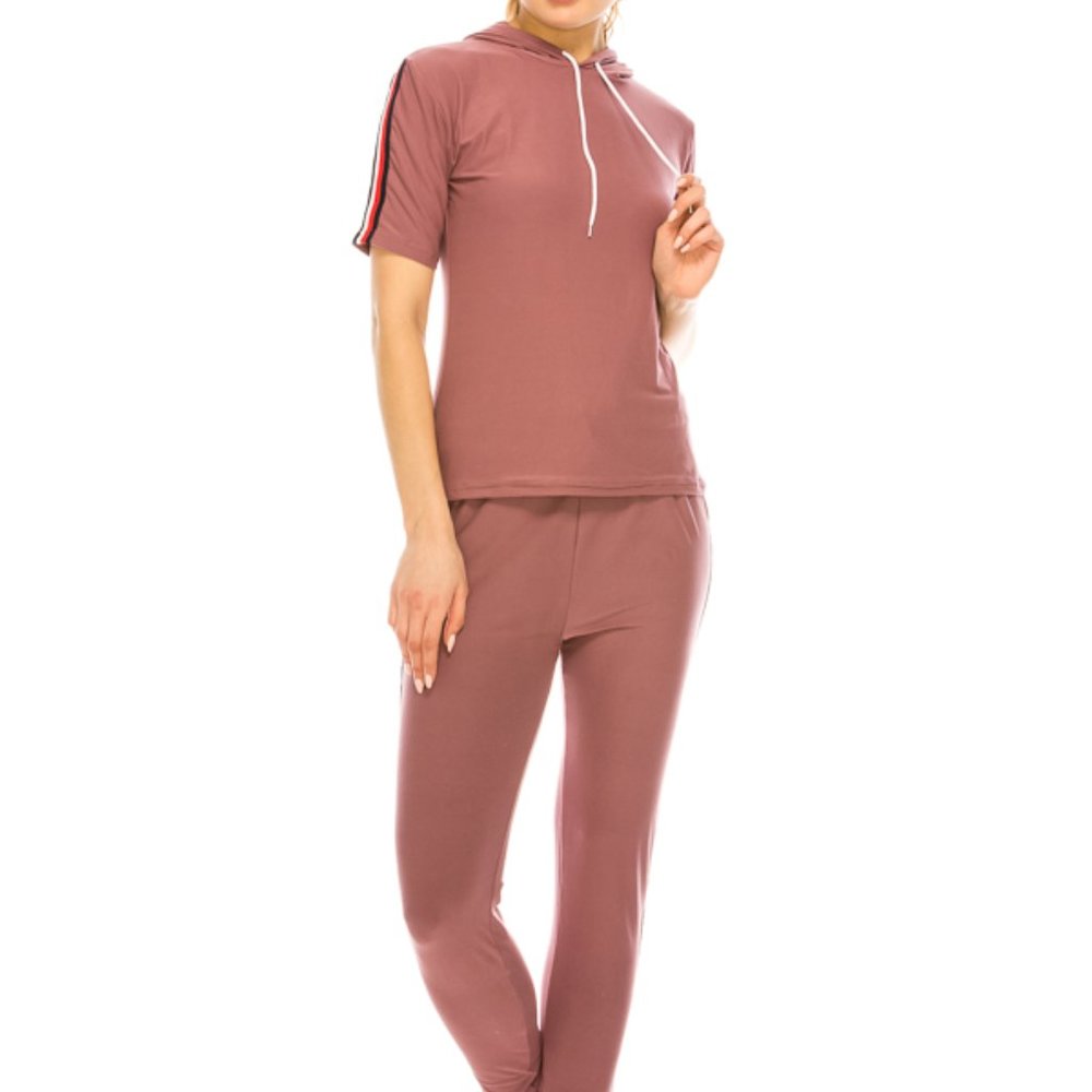 Super Comfy Short Sleeves Hoodie Leggings Set